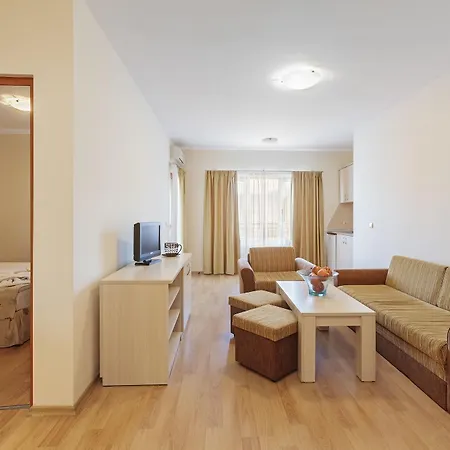 Serena Hotel