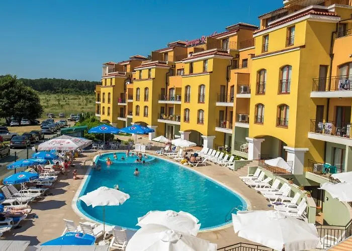 Serena Хотел 3*